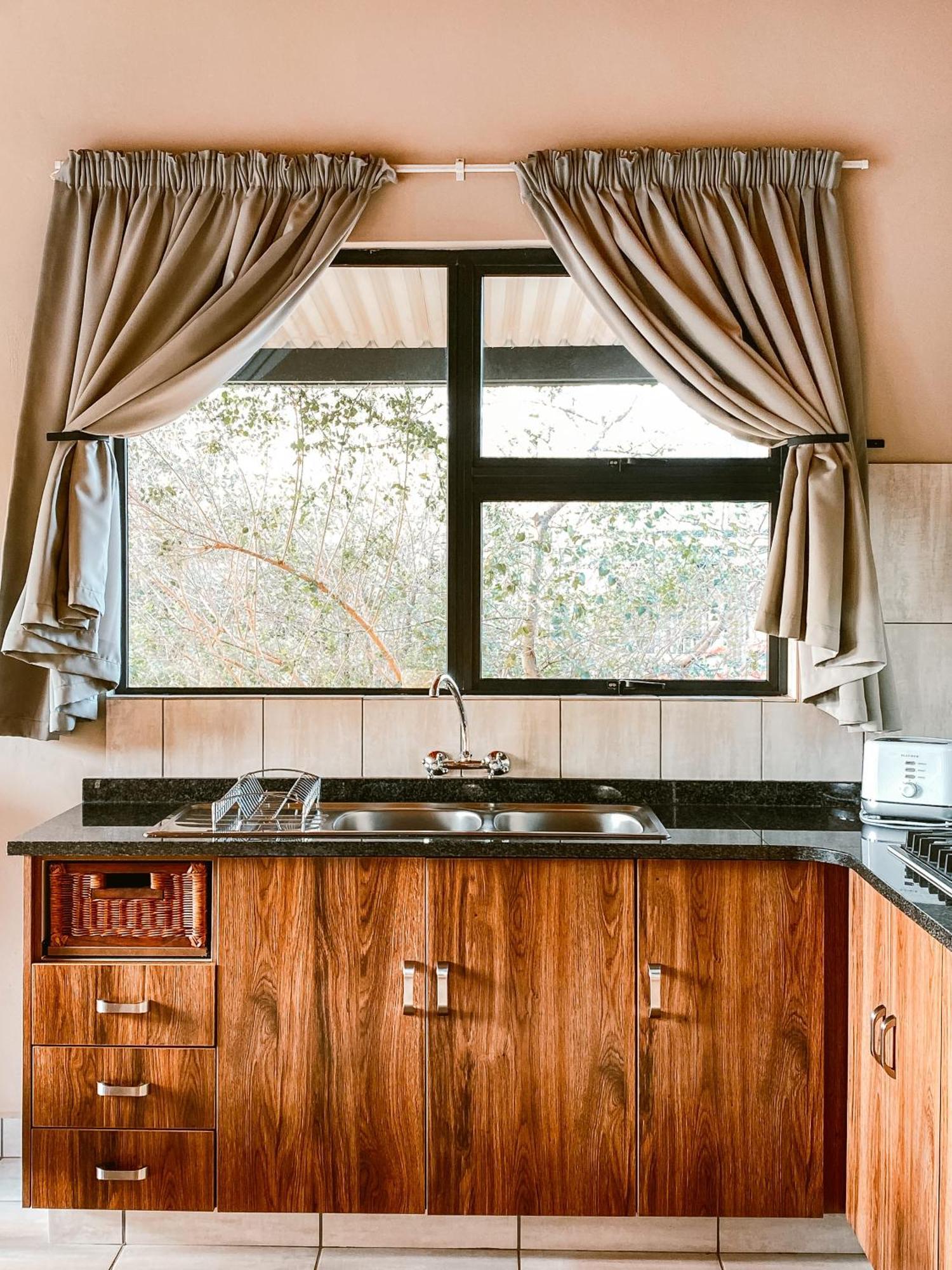 Umkhaya Lodge Mkuze Екстер'єр фото